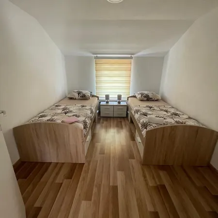 Borex Apartmán *